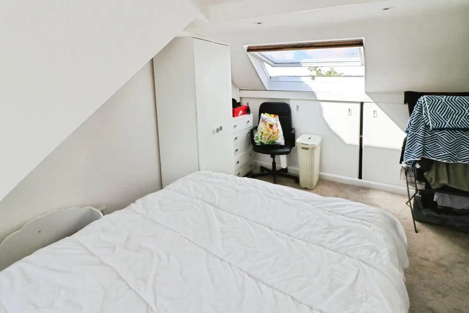 Crownhill Road, Woodford Green, IG8, photo 8