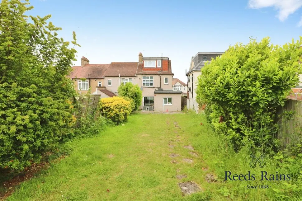 Crownhill Road, Woodford Green, IG8, photo 12