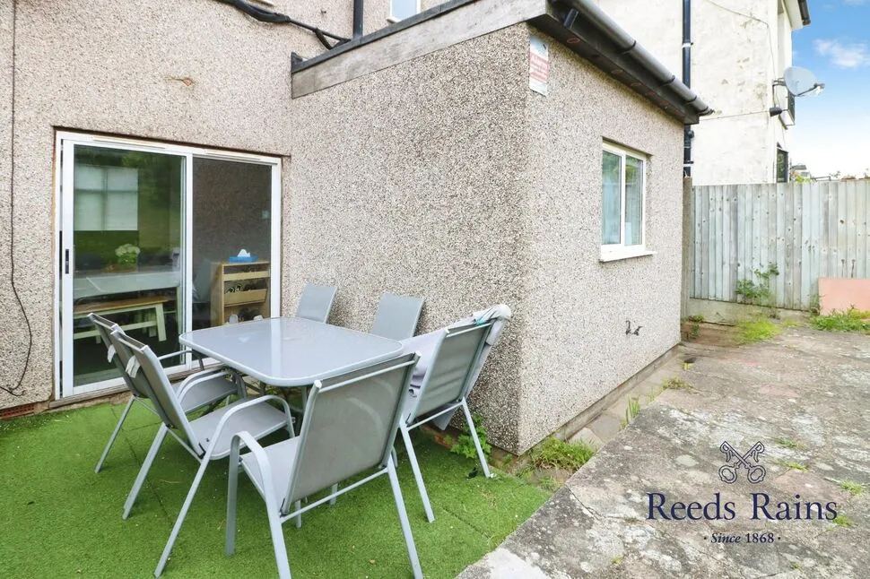Crownhill Road, Woodford Green, IG8, photo 10
