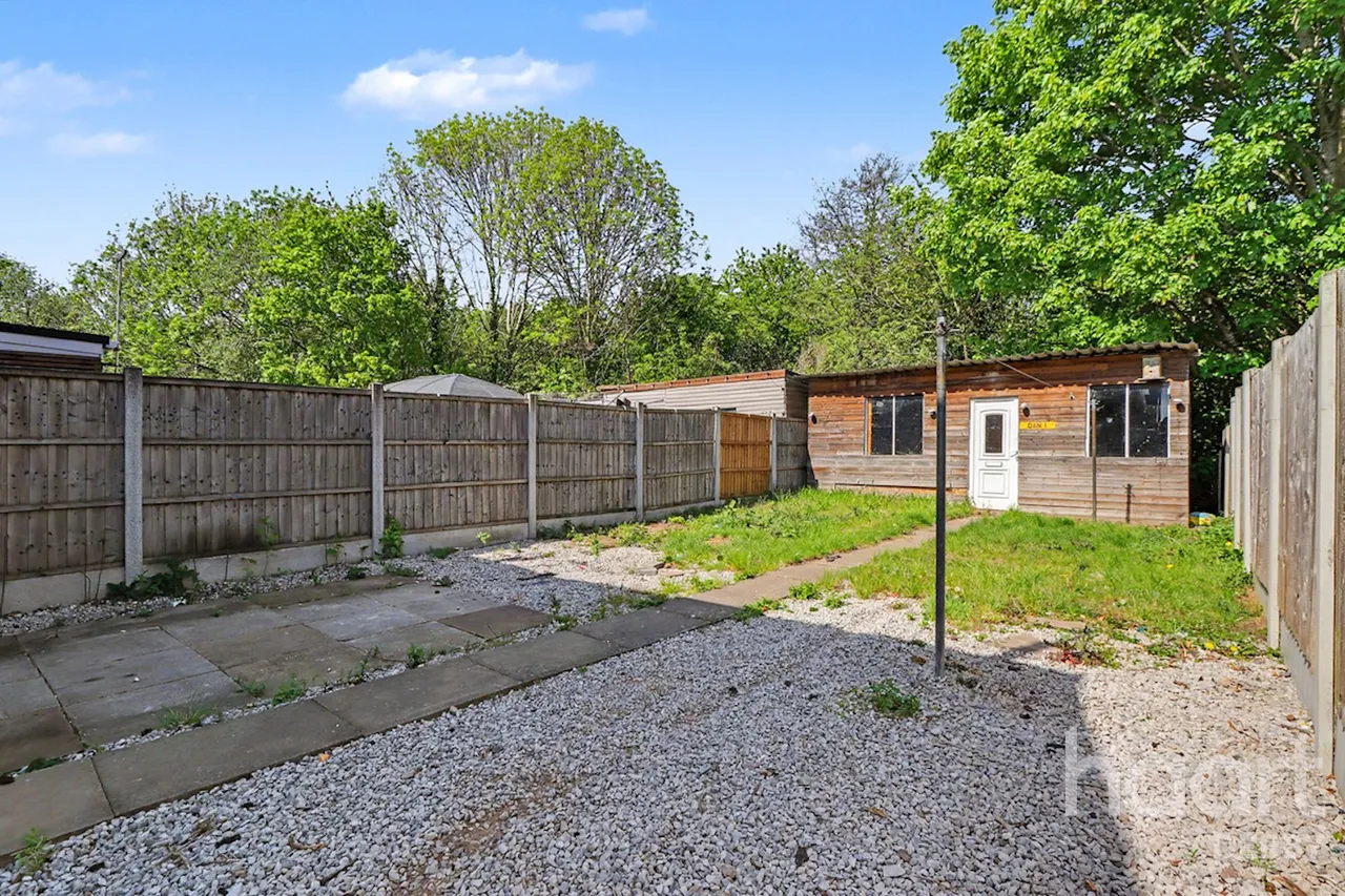 Manifold Drive, Derby, DE24, photo 4