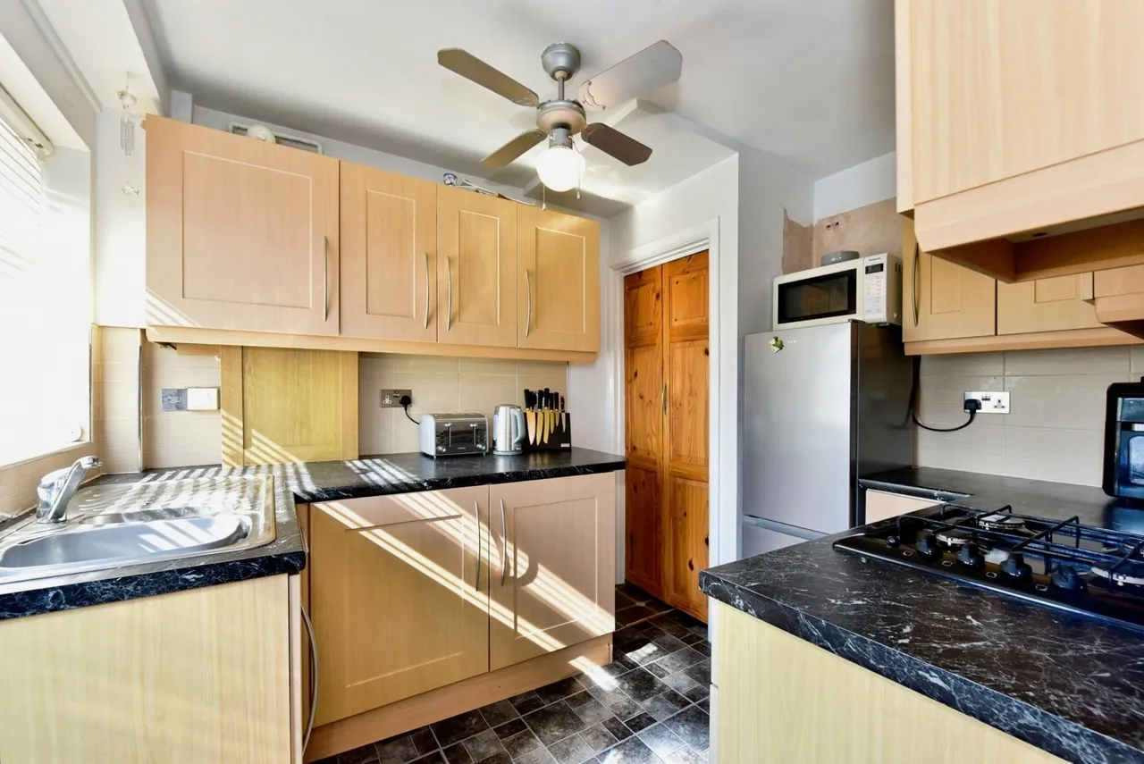 Birchlands Drive, Sheffield, South Yorkshire, S21, photo 15