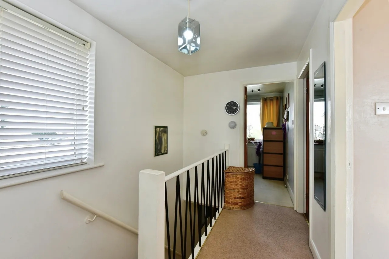 Birchlands Drive, Sheffield, South Yorkshire, S21, photo 11