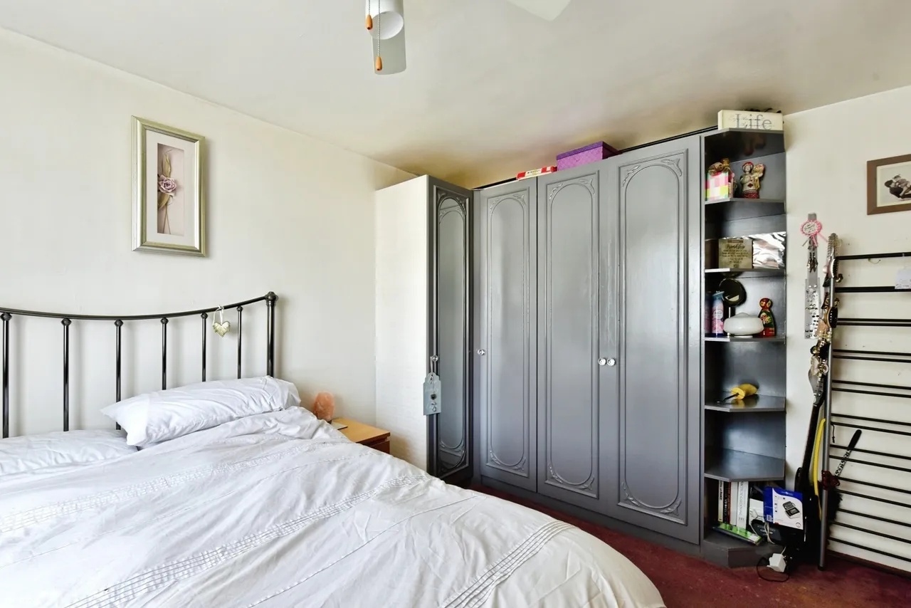 Birchlands Drive, Sheffield, South Yorkshire, S21, photo 16