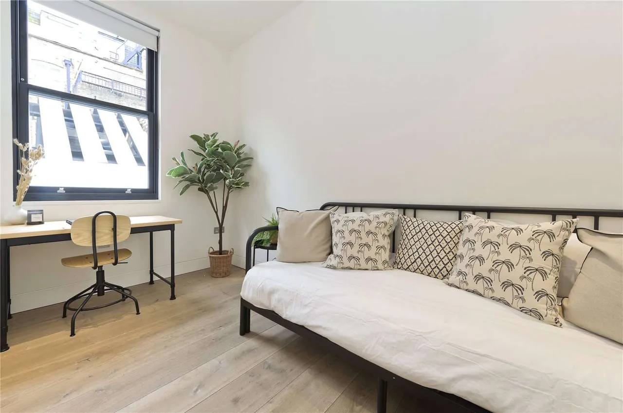 Great Titchfield Street, London, W1W, photo 13