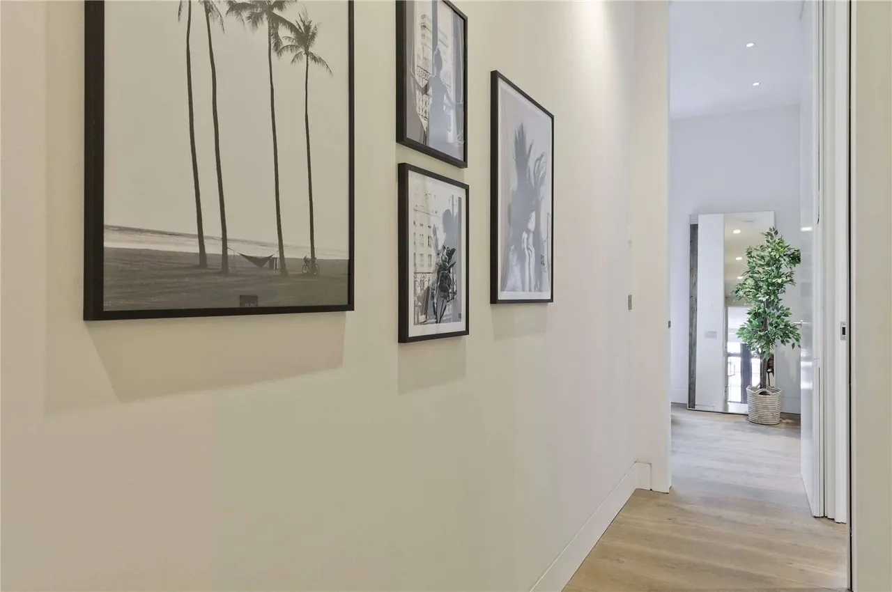 Great Titchfield Street, London, W1W, photo 9