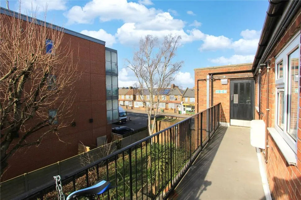 Pretoria Avenue, Walthamstow, E17, photo 13