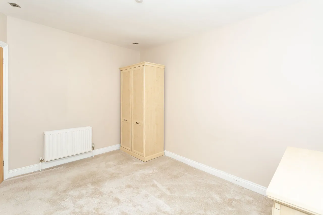Watford, WD19, photo 18