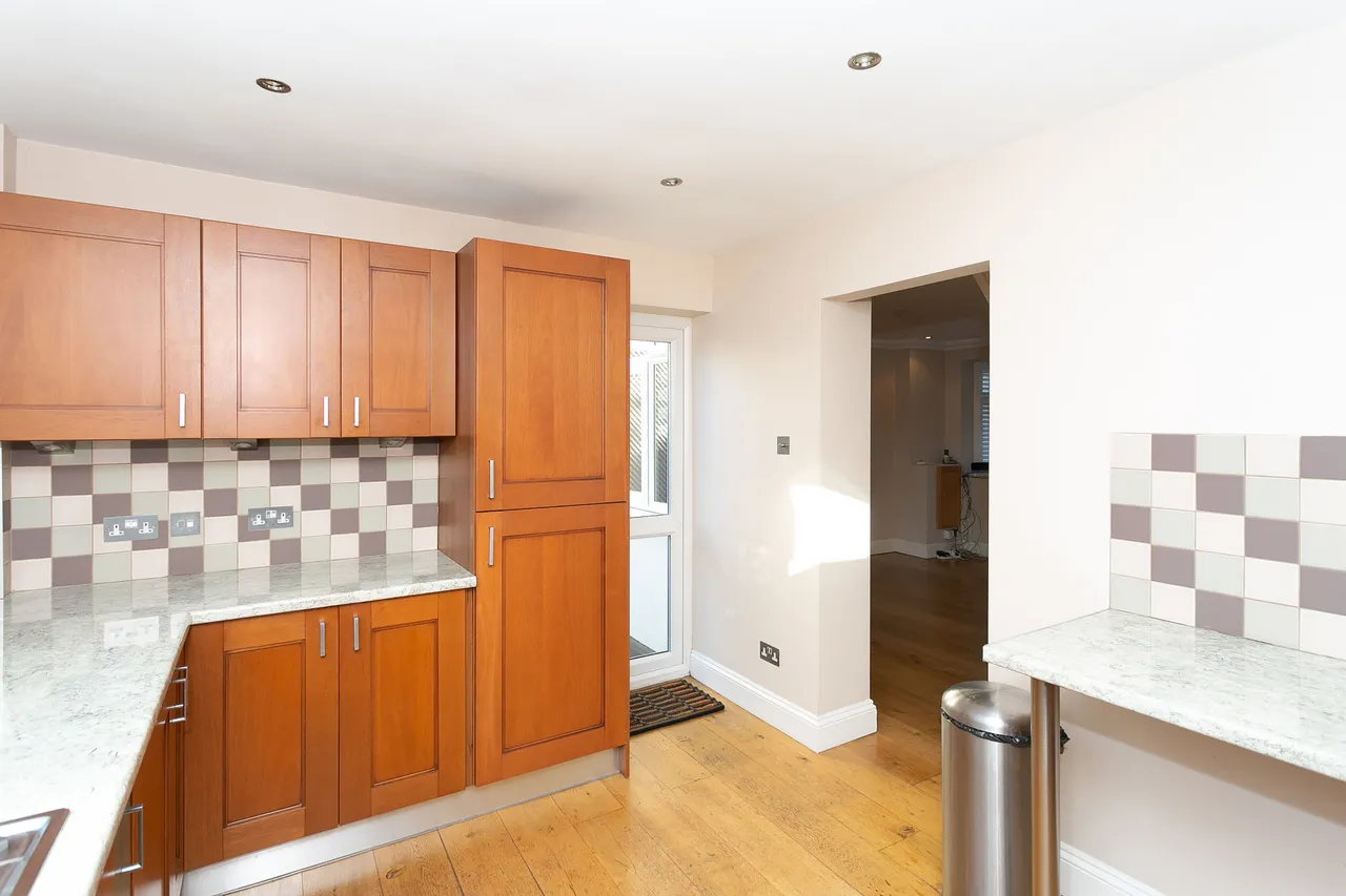Watford, WD19, photo 9