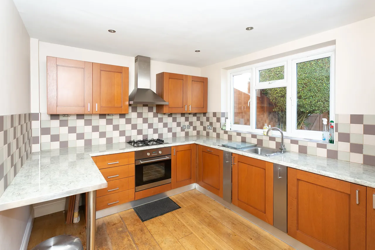 Watford, WD19, photo 6