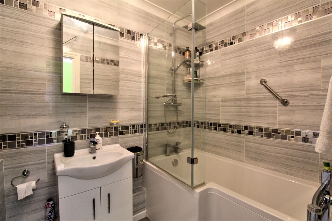 Grays, Essex, RM17 5RZ, photo 9