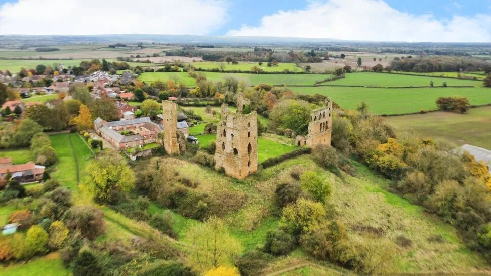 The Square, Sheriff Hutton, YO60, photo 8