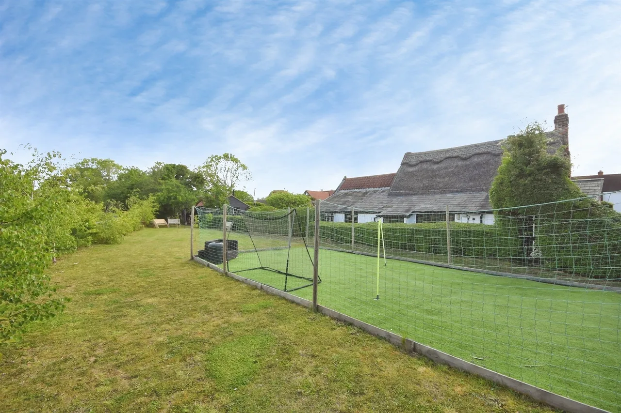 Hedingham Road, Gosfield, Halstead, photo 6