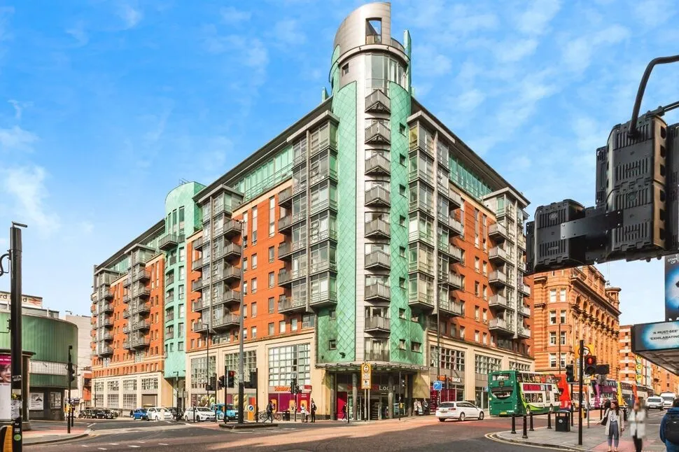 2 bed flat for sale — Whitworth Street West, Manchester, M1