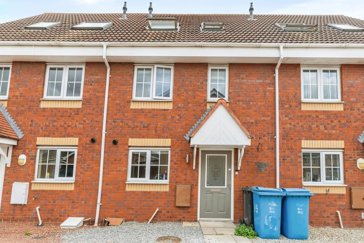 3 bed house for sale — Acasta Way, Hull