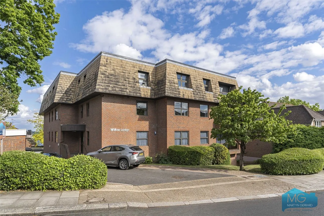 Lyonsdown Road, New Barnet, EN5, photo 2