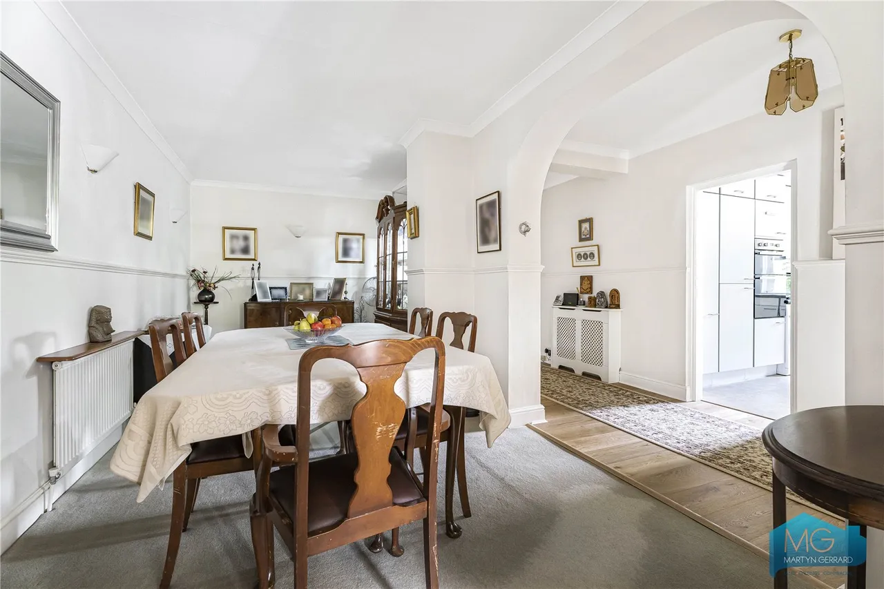 Lyonsdown Road, New Barnet, EN5, photo 14
