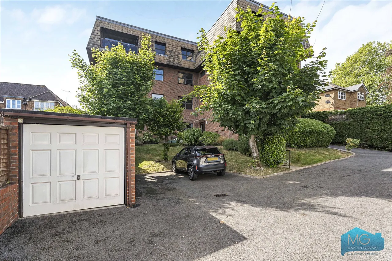 Lyonsdown Road, New Barnet, EN5, photo 16