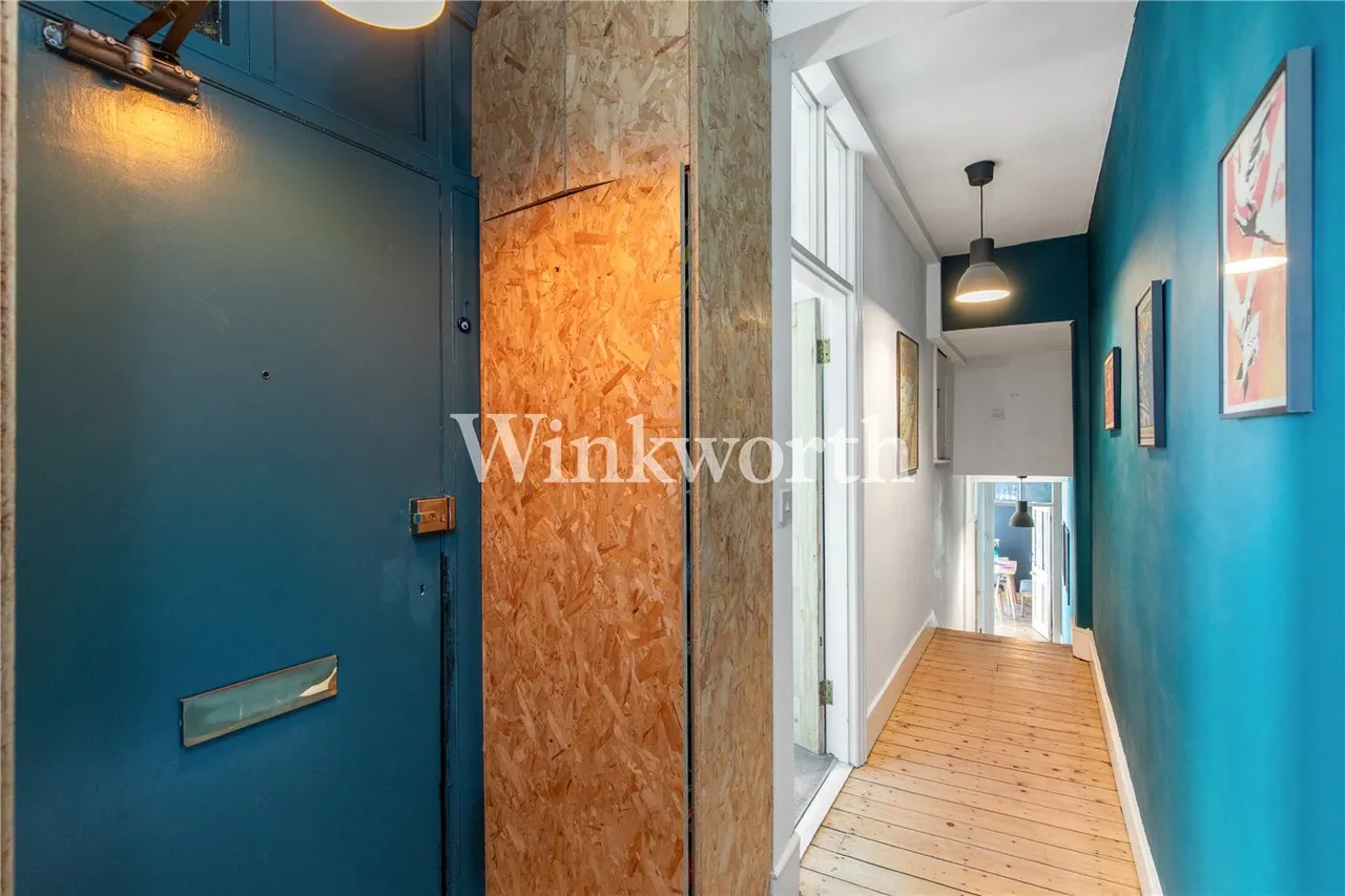 Grand Parade, Green Lanes, London, N4, photo 8