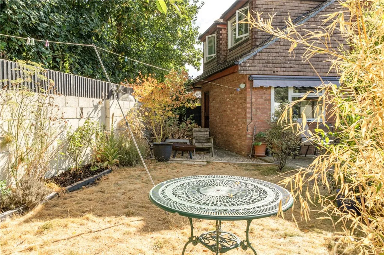 Tadfield Road, Romsey, SO51, photo 17
