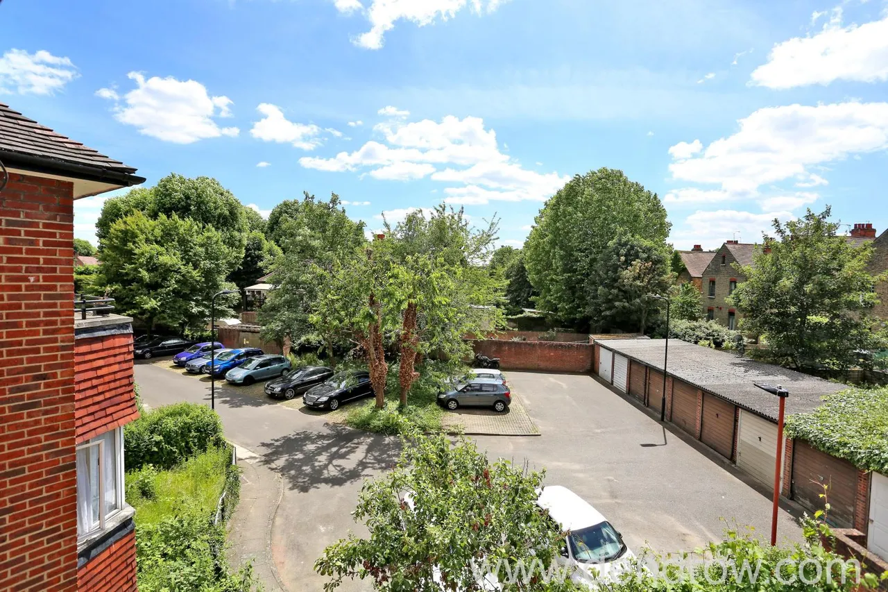 Hart grove, Ealing, London, W5 3ND, photo 11