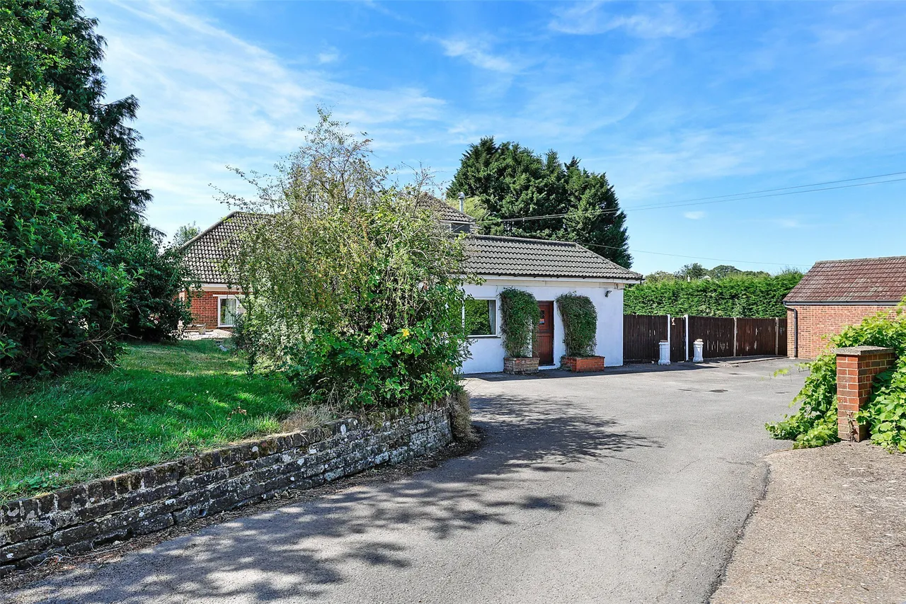 Farleigh Court Road, Warlingham, CR6, photo 13