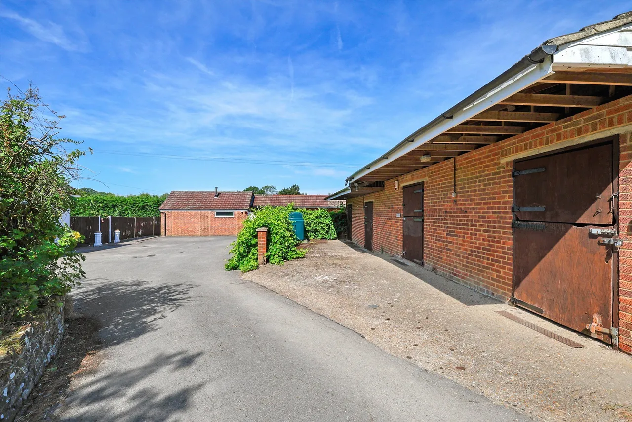 Farleigh Court Road, Warlingham, CR6, photo 10