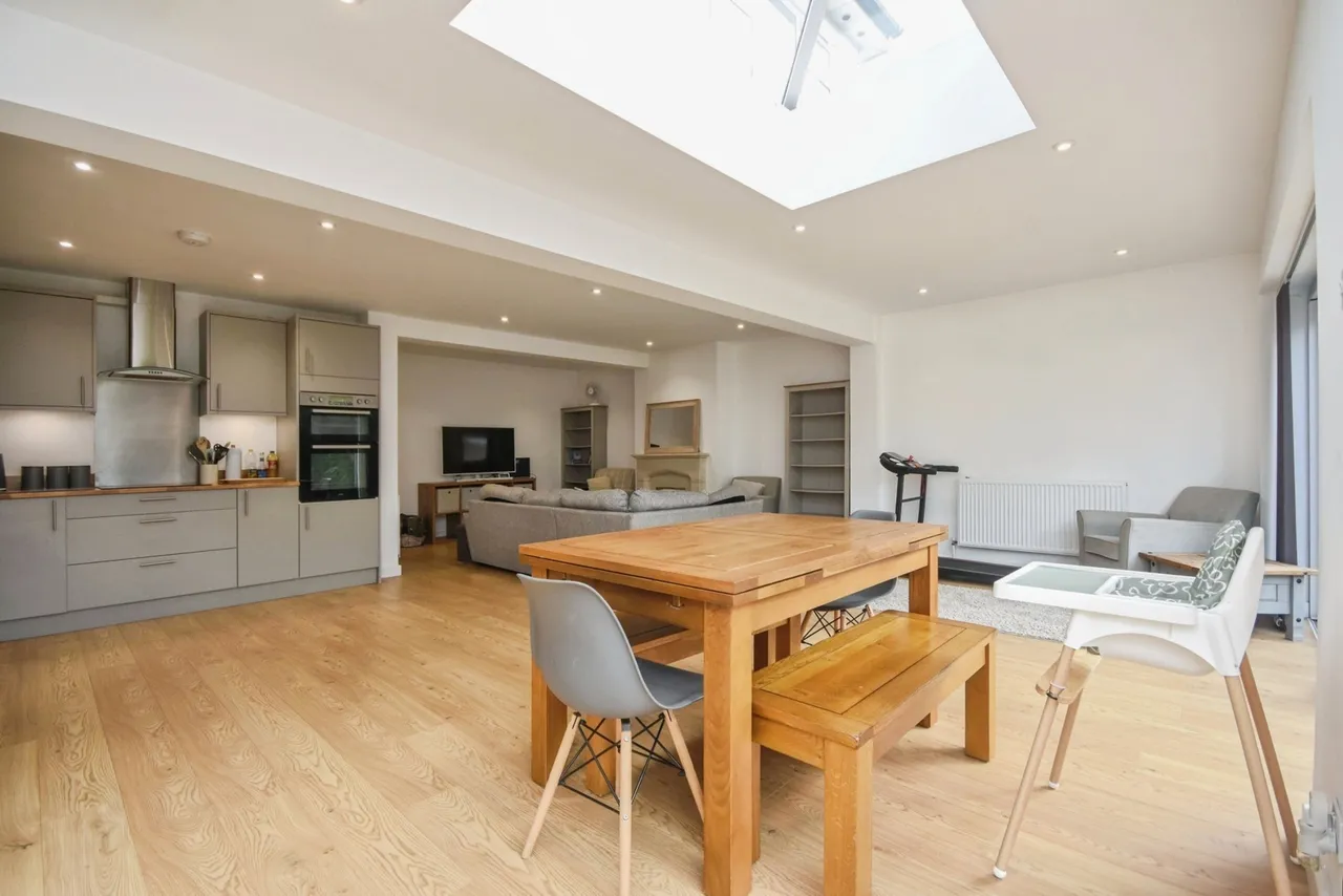 Silverthorne Close, Rochford, SS4, photo 3
