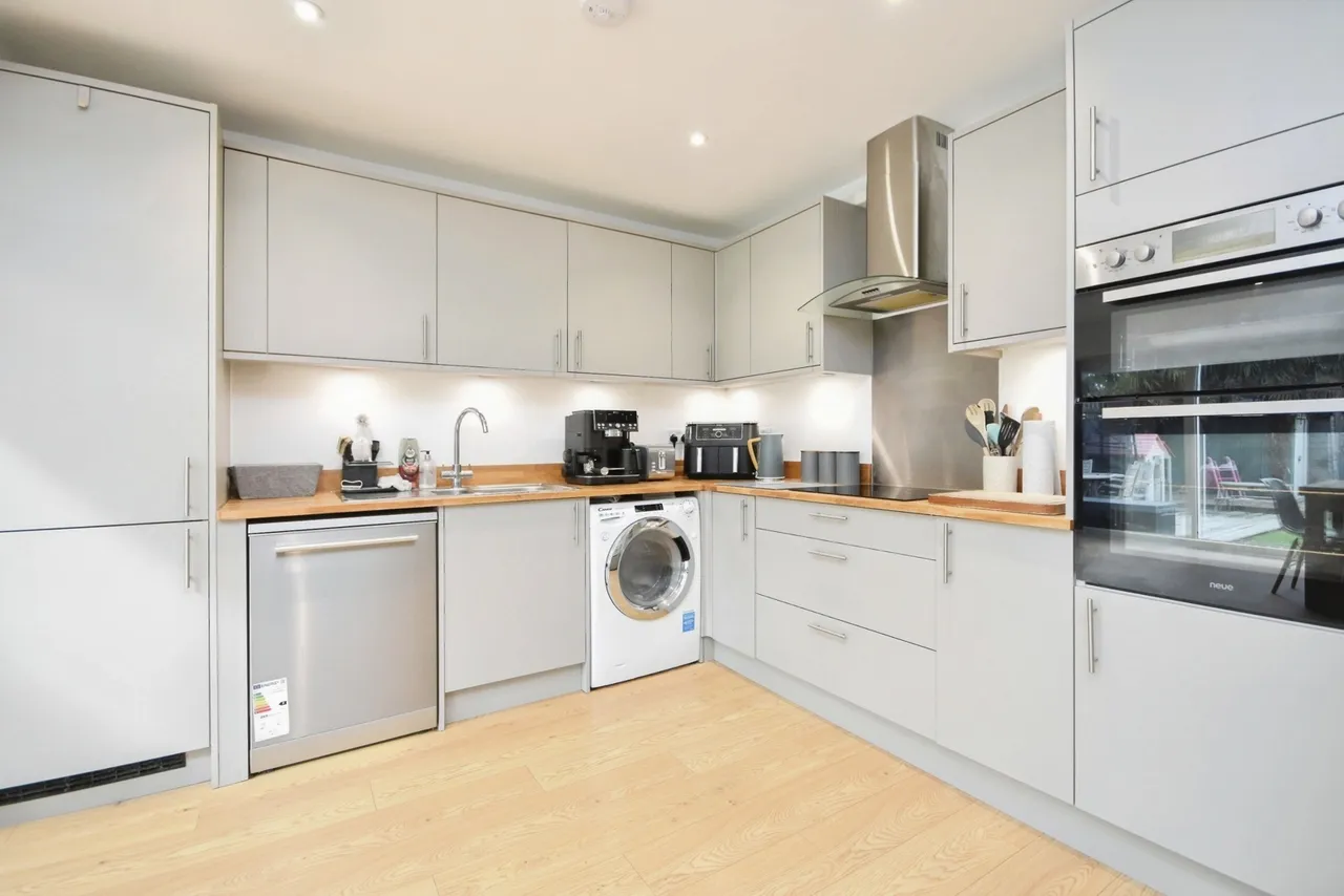 Silverthorne Close, Rochford, SS4, photo 4