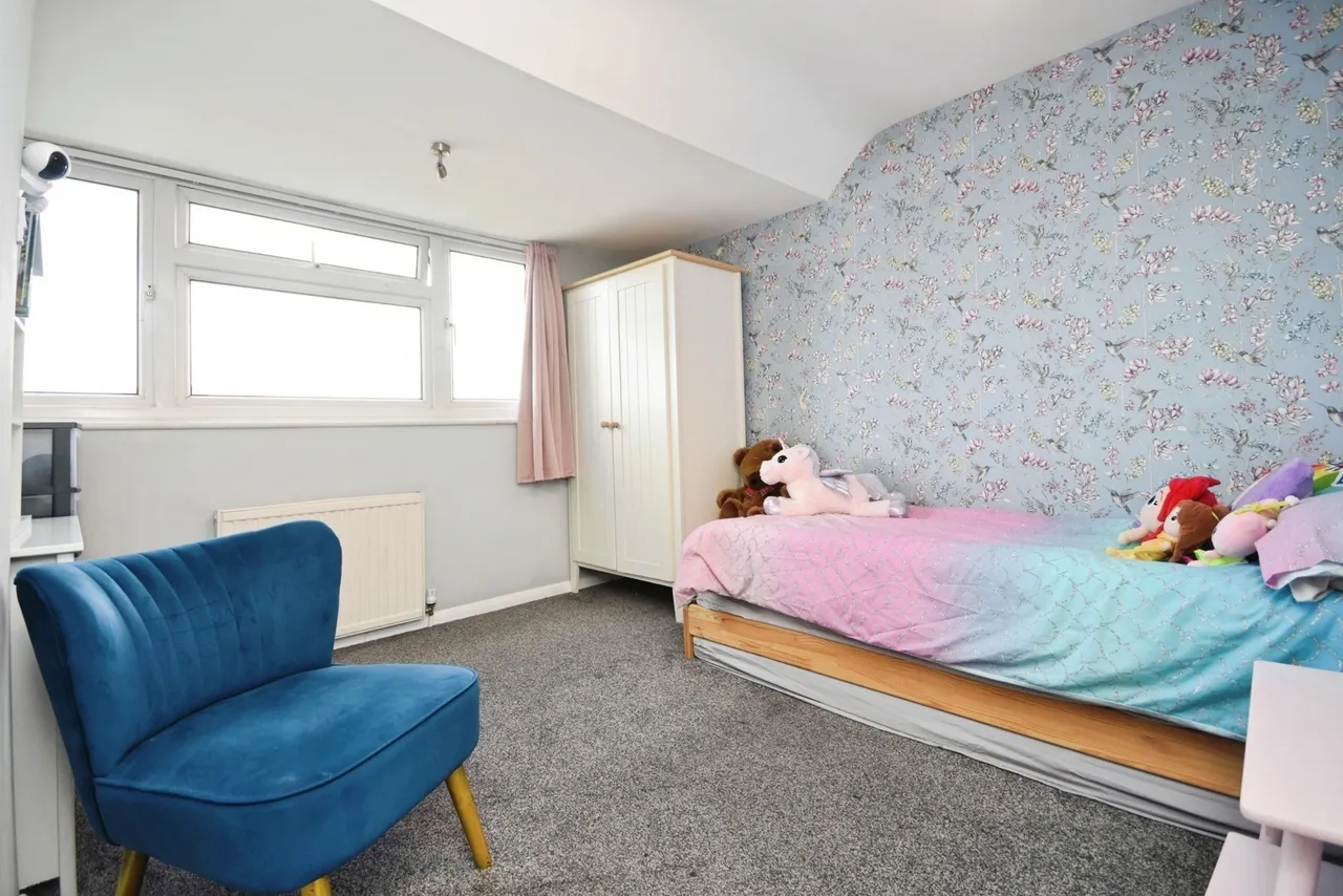 Silverthorne Close, Rochford, SS4, photo 12