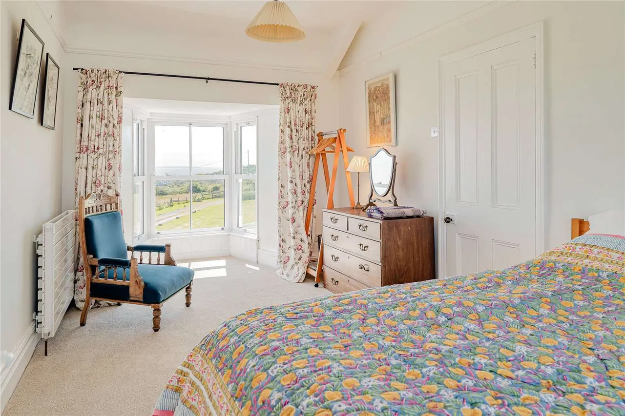 Rhoscolyn, Holyhead, Isle of Anglesey, LL65 2SQ, photo 12