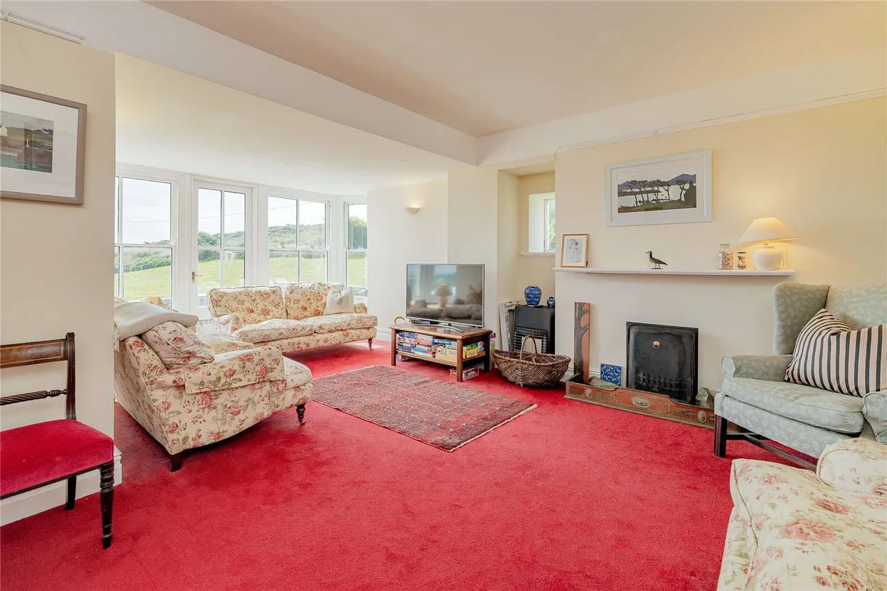 Rhoscolyn, Holyhead, Isle of Anglesey, LL65 2SQ, photo 9