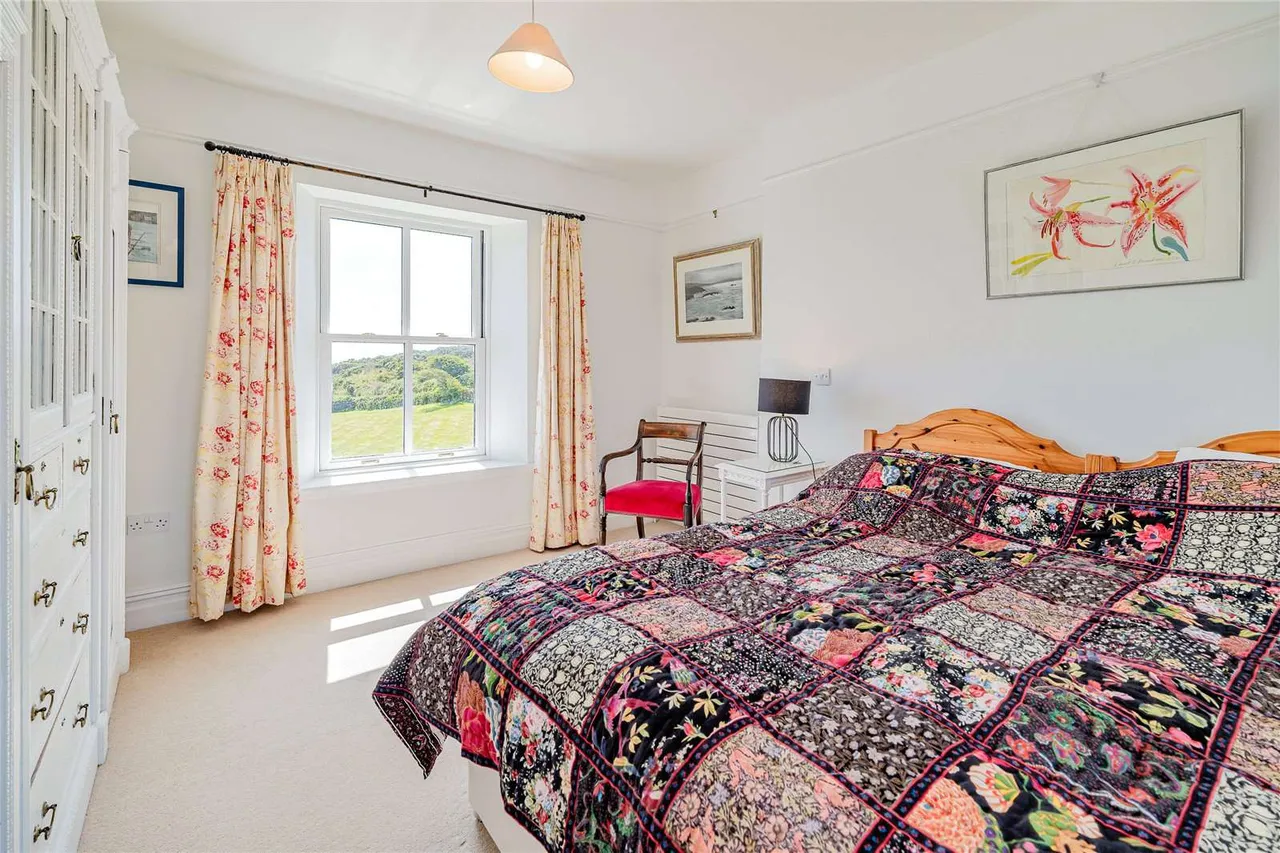 Rhoscolyn, Holyhead, Isle of Anglesey, LL65 2SQ, photo 11