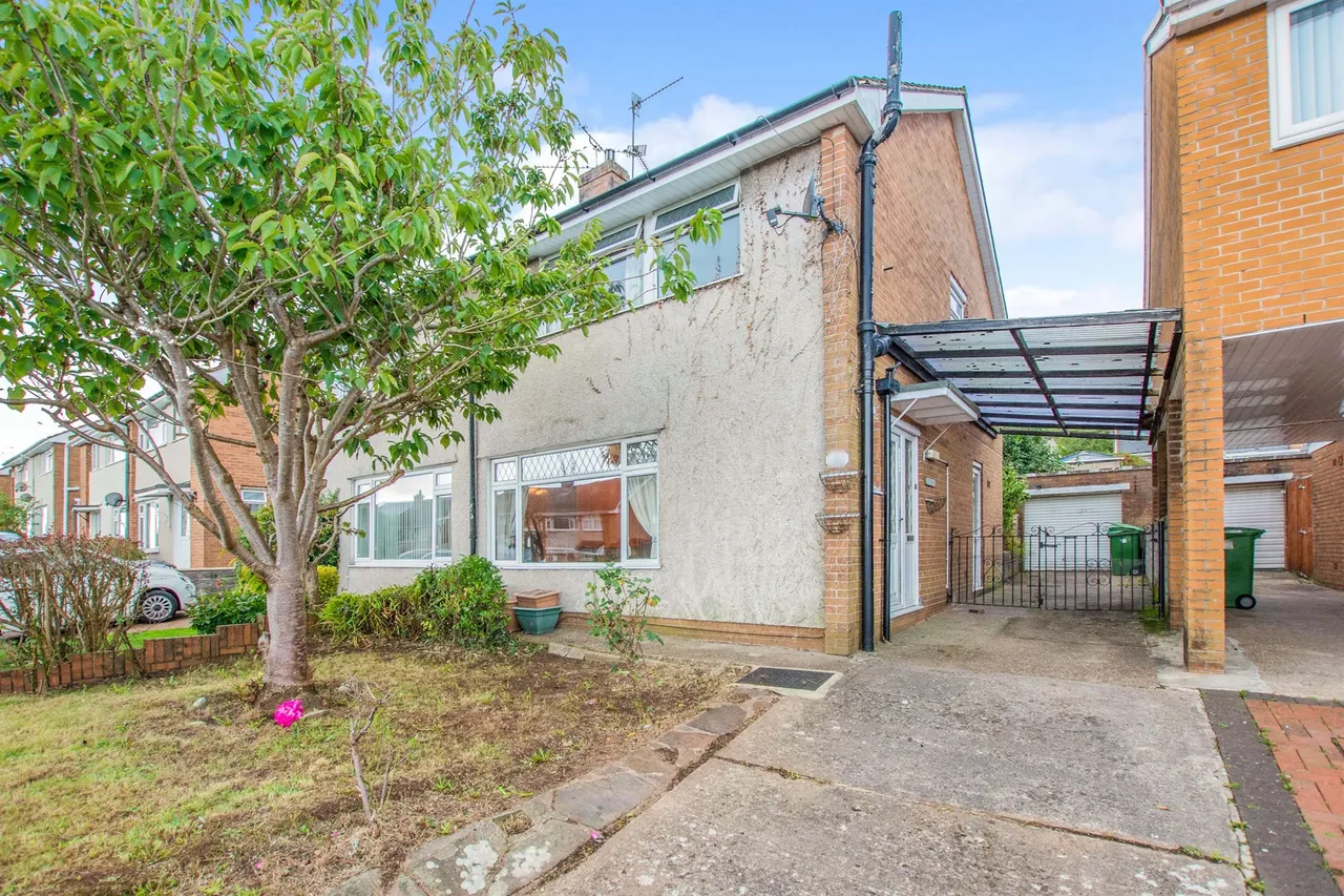 3 bed house for sale, Menai Way, Cardiff, CF3