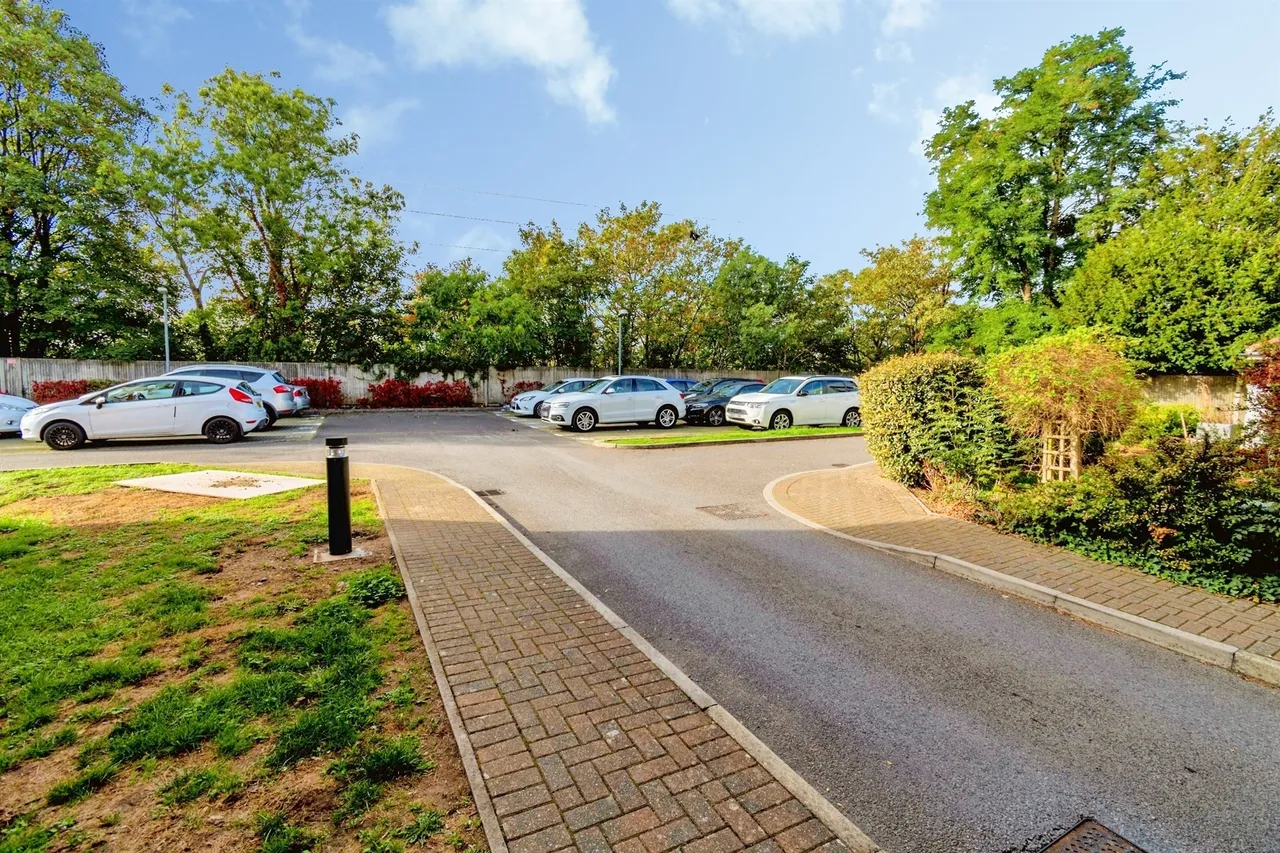 Millbrook Road East, Southampton, SO15, photo 13