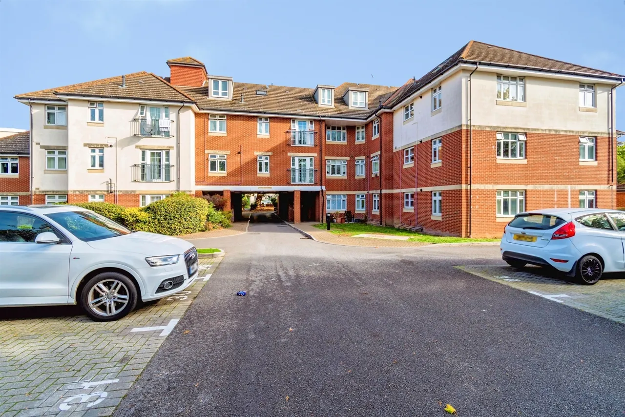 Millbrook Road East, Southampton, SO15, photo 14