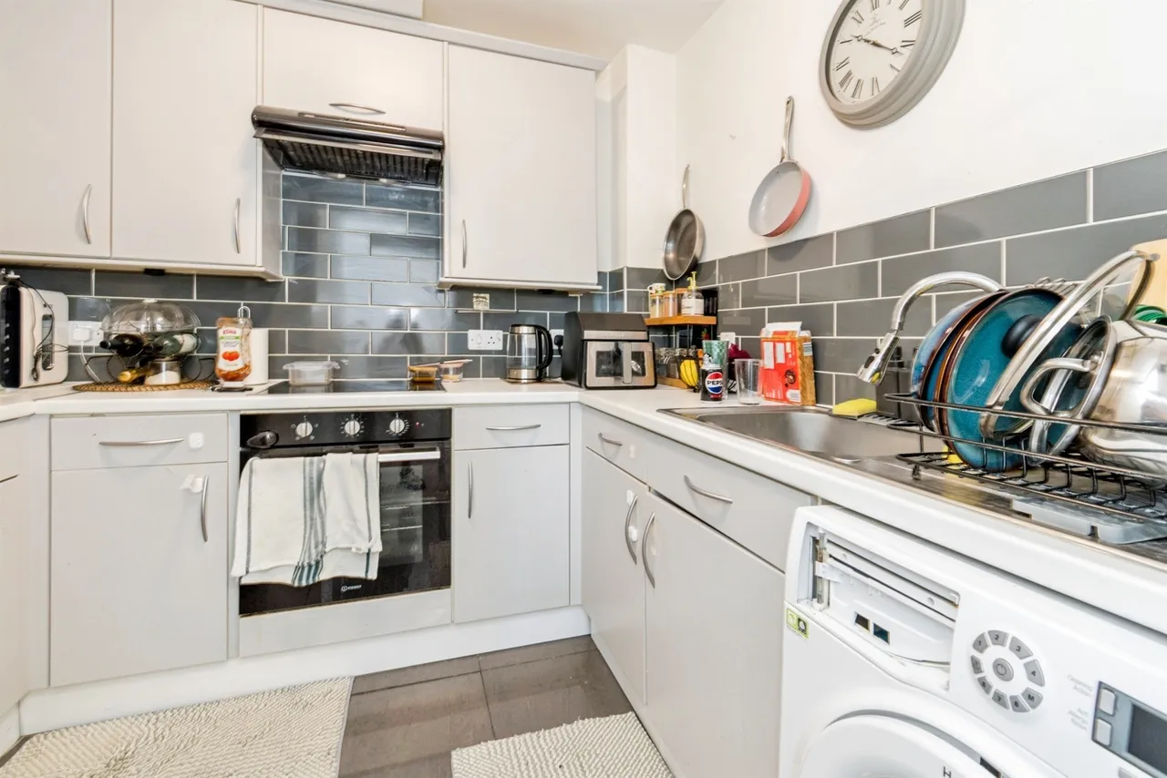 Millbrook Road East, Southampton, SO15, photo 6