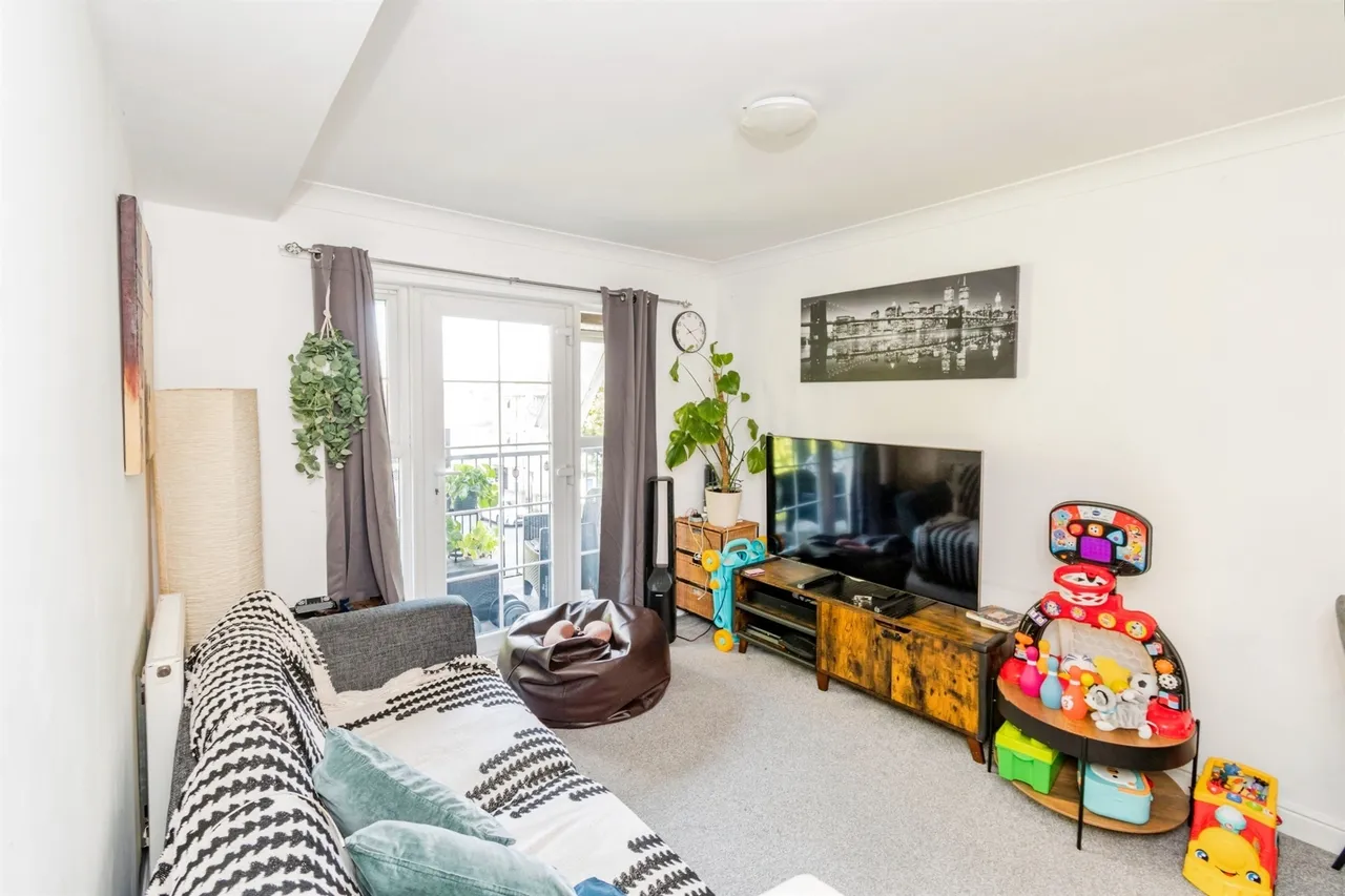 Millbrook Road East, Southampton, SO15, photo 4