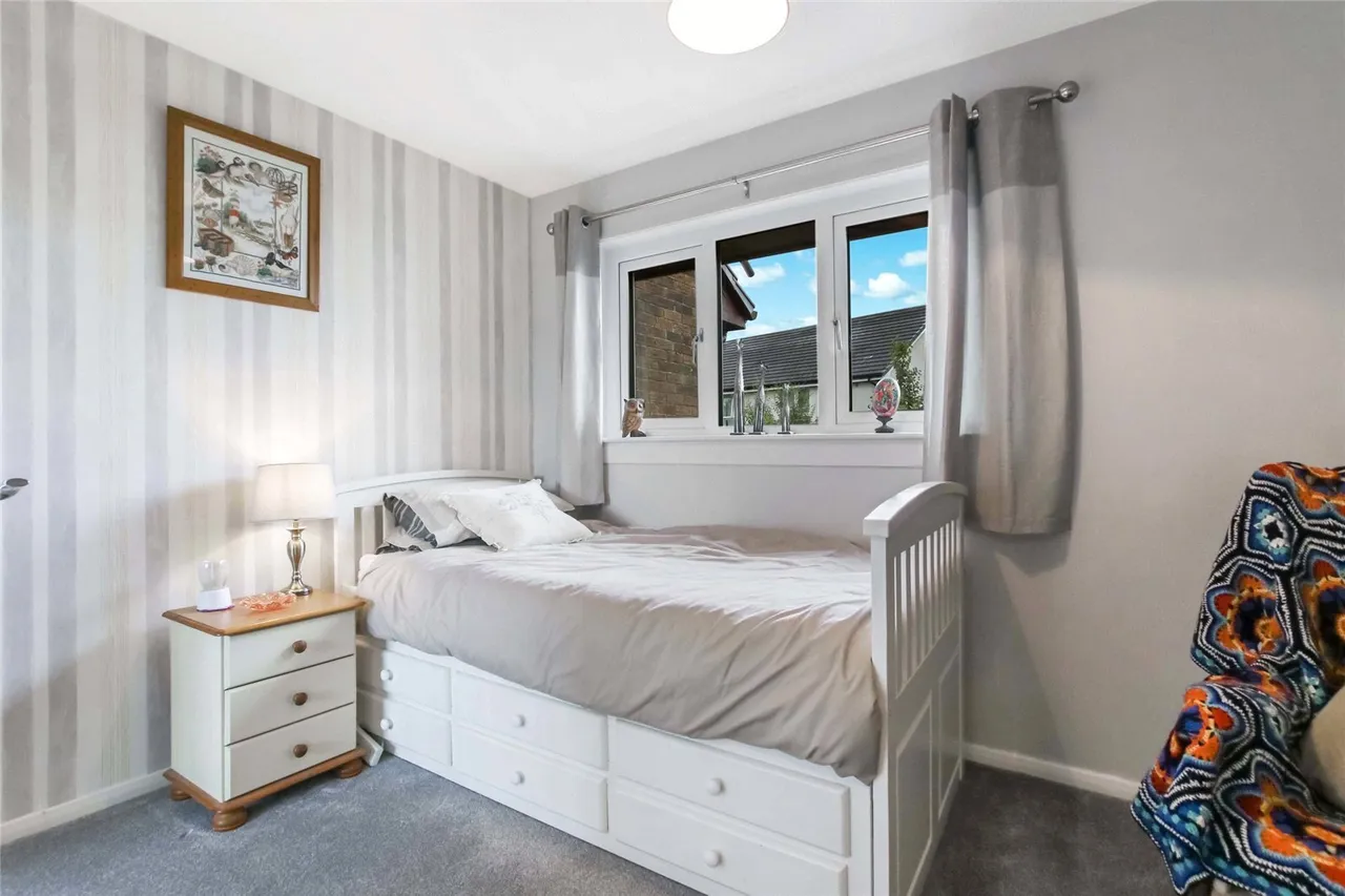 Lothian Way, Brancumhall, East Kilbride, South Lanarkshire, G74, photo 5