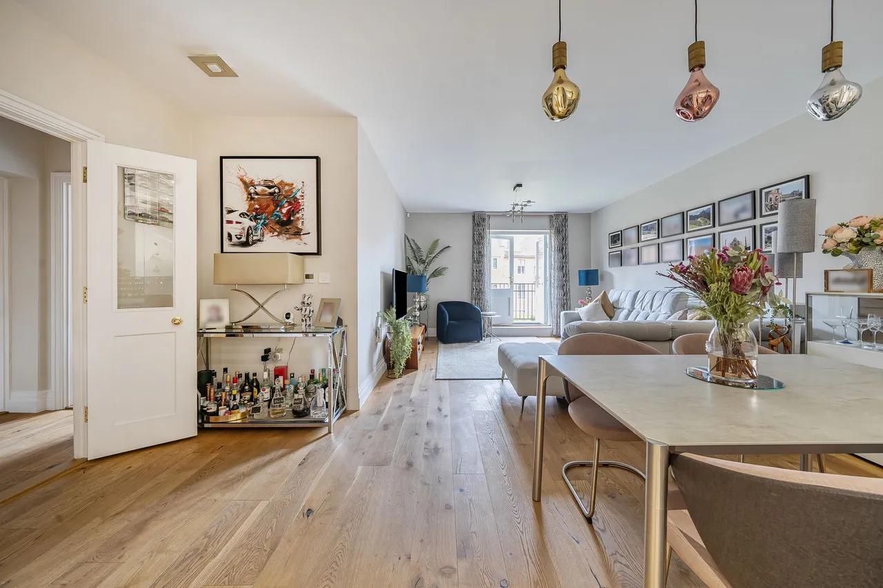 Kings Drive, Midhurst, GU29, photo 5