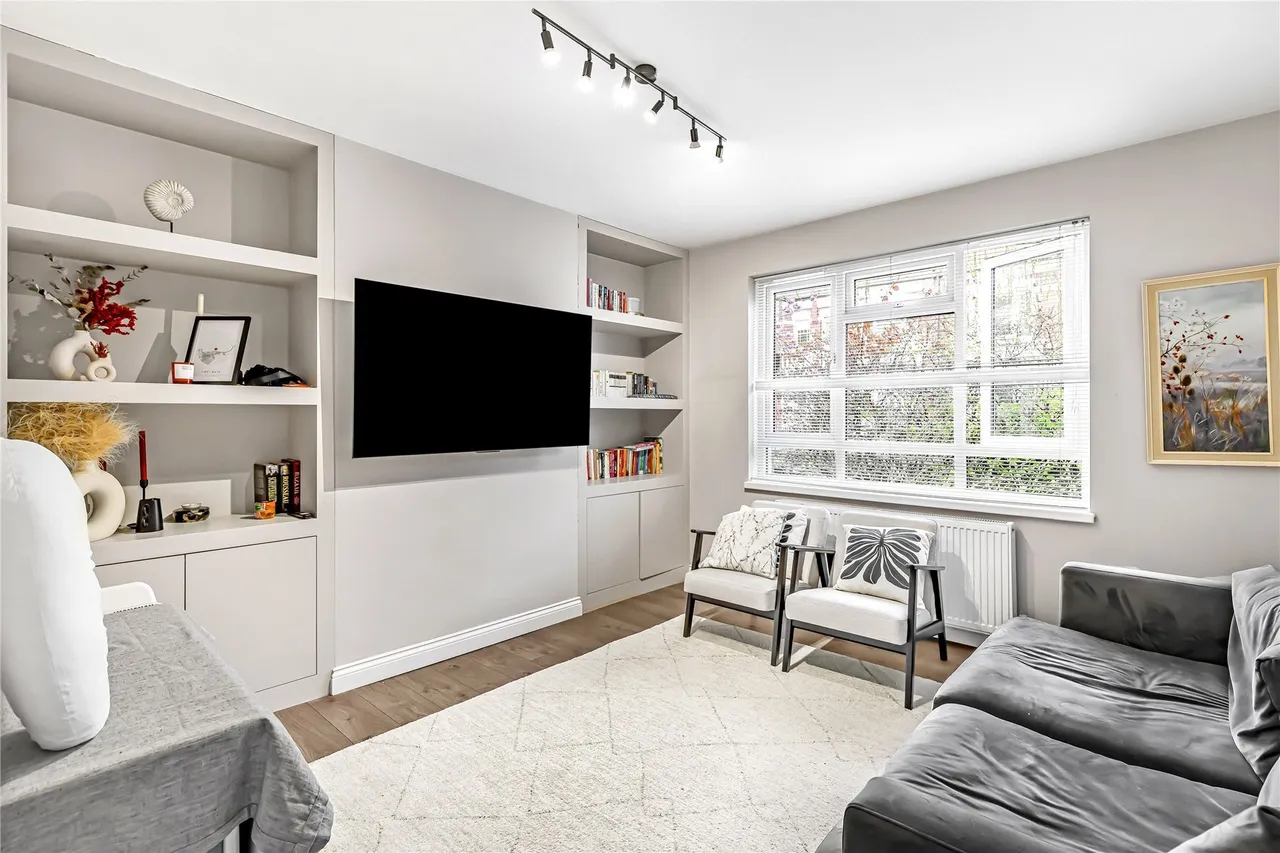 Stokenchurch Street, Fulham, London, SW6, photo 2