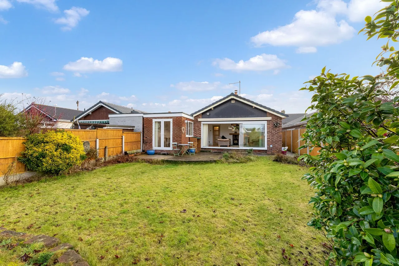Tynwald Crescent, Widnes, Widnes, WA8 9AN, photo 25