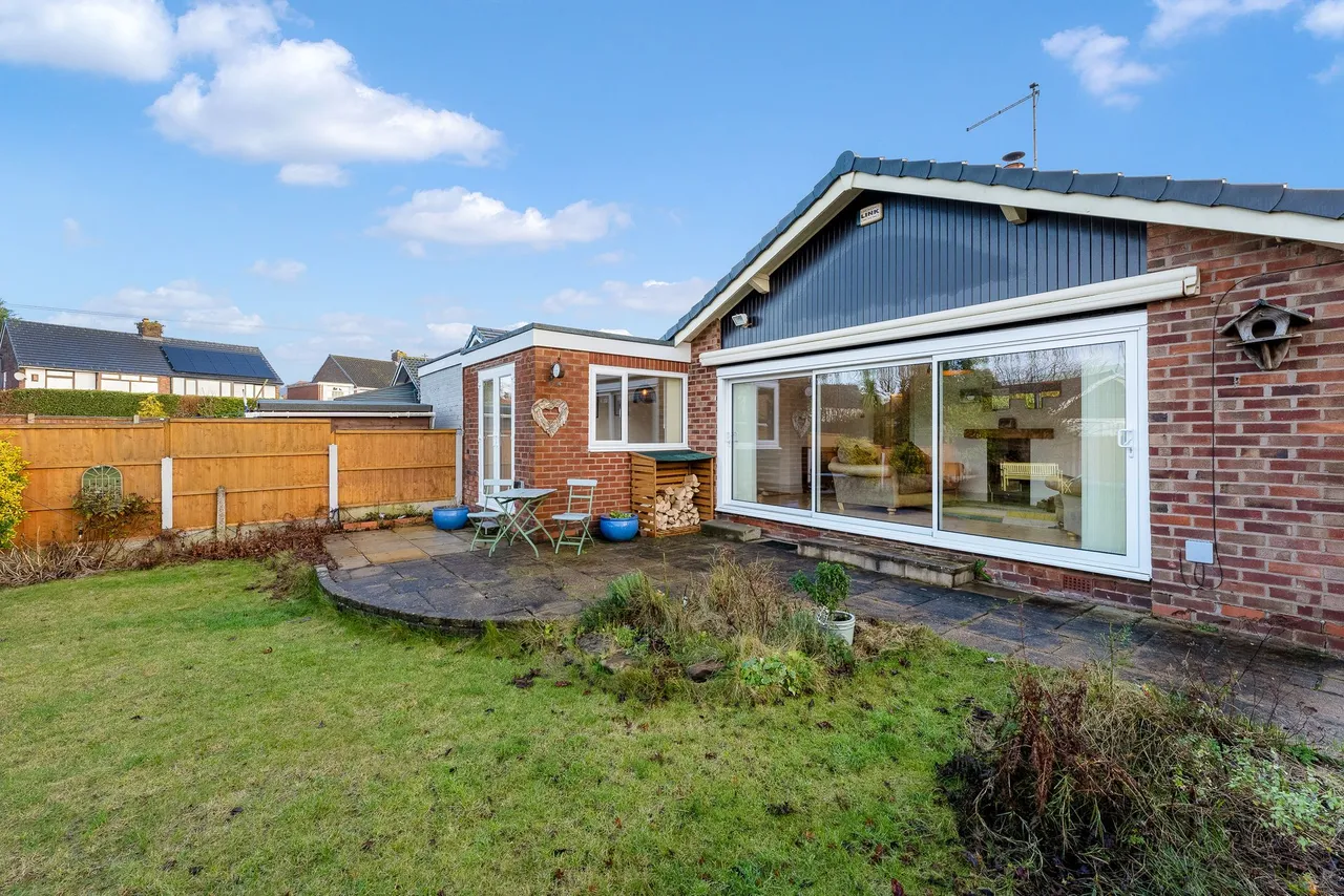 Tynwald Crescent, Widnes, Widnes, WA8 9AN, photo 22