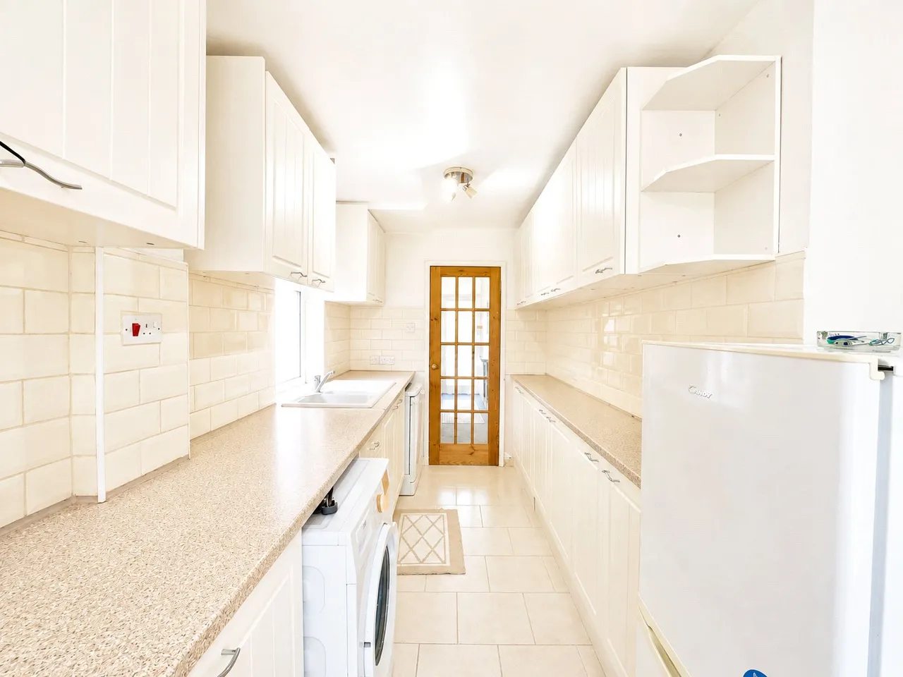 Kylemore Drive, Pensby, CH61, photo 8