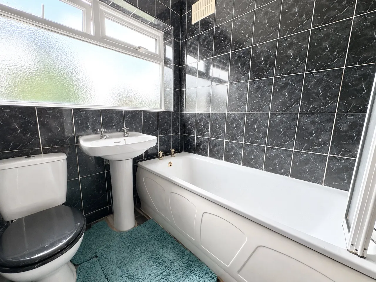 Kylemore Drive, Pensby, CH61, photo 13