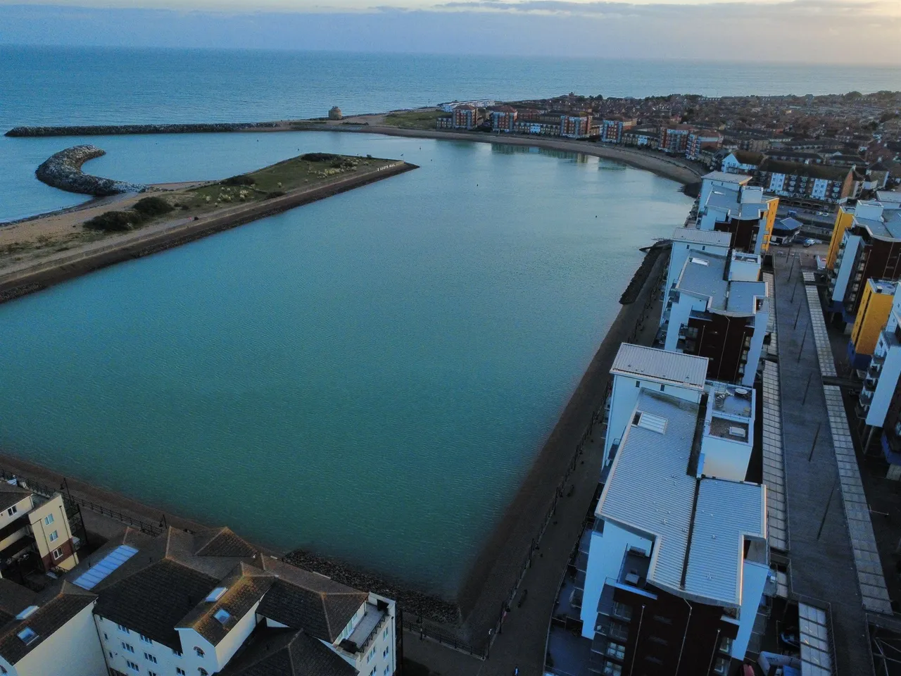 Midway Quay, Eastbourne, BN23, photo 2