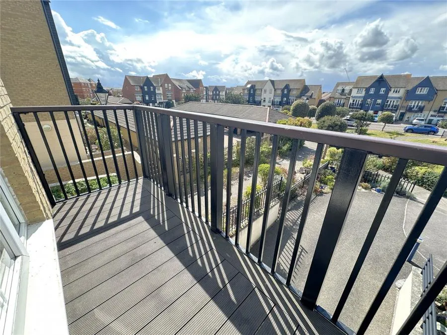 Chatham Green, Sovereign Harbour North, BN23, photo 11