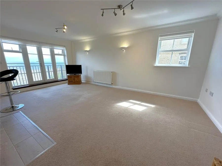 Chatham Green, Sovereign Harbour North, BN23, photo 3