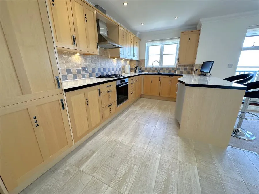 Chatham Green, Sovereign Harbour North, BN23, photo 4