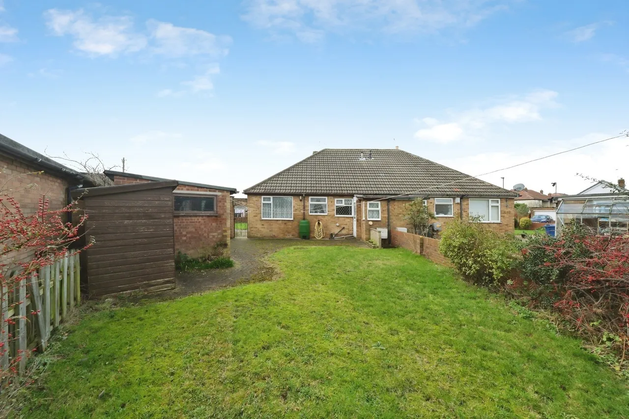 Sunnyside, Edenthorpe, Doncaster, South Yorkshire, DN3, photo 17