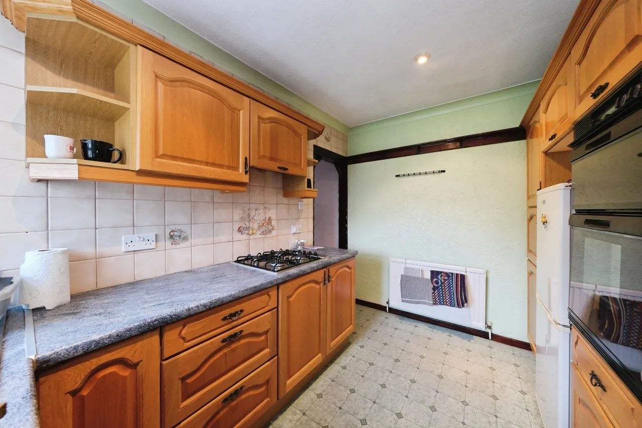 Sunnyside, Edenthorpe, Doncaster, South Yorkshire, DN3, photo 7